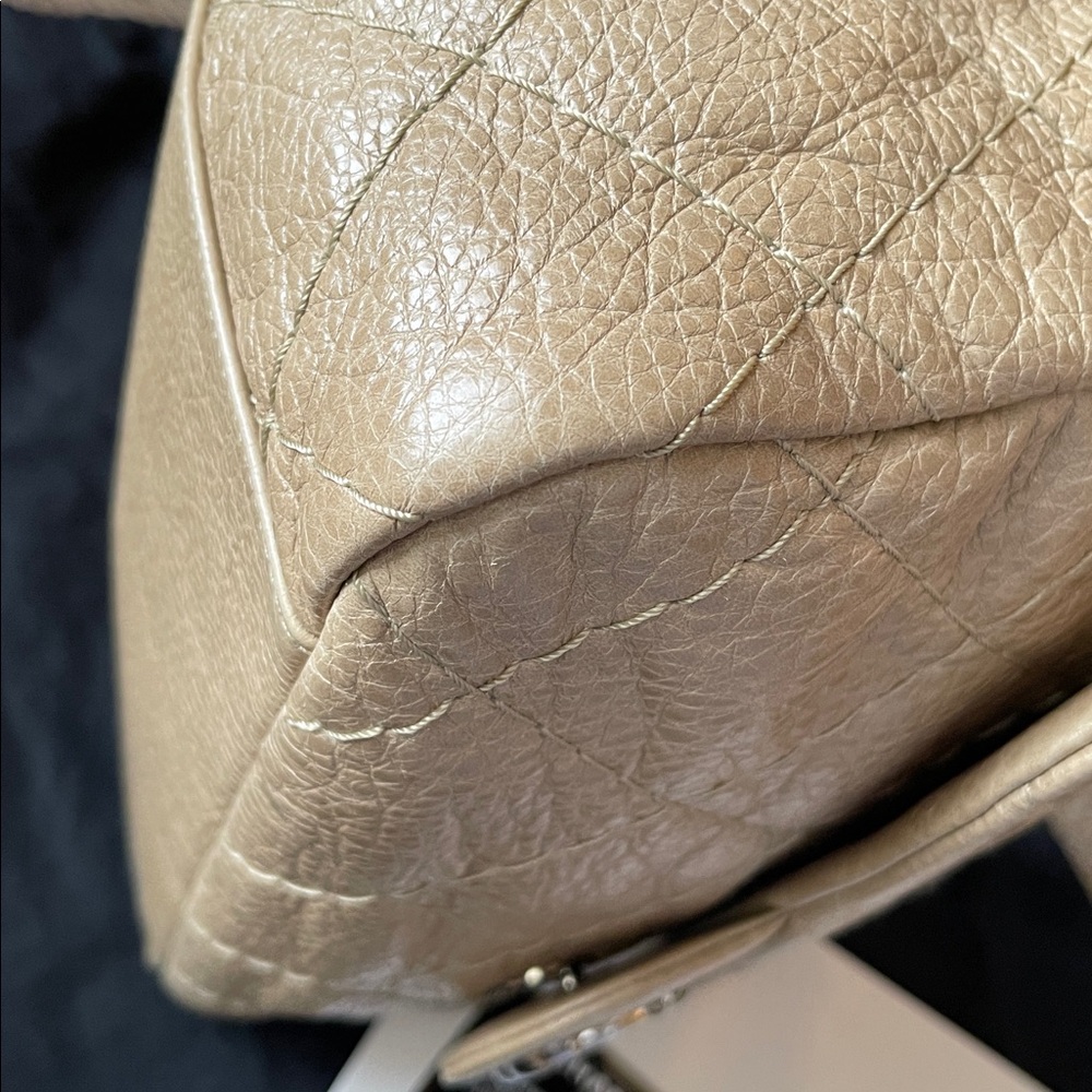 Chanel On the Road Flap Bag Quilted Leather Small - Picture 8 of 15